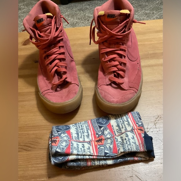 Nike size 12 high top canvas sneakers.wine / burgundy in color n hand made socks - Picture 2 of 9